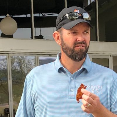 Profile Picture of Edward Loar Tracker-When Birdies & BBQ Collide 👊🏼 (@EdLoarTracker) on Twitter