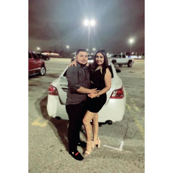 Profile Picture of Ibeth Mondragón (@ibet_111) on Poshmark