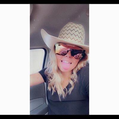 Profile Picture of Alyssa Ritter (@alyssaritter18) on Twitter