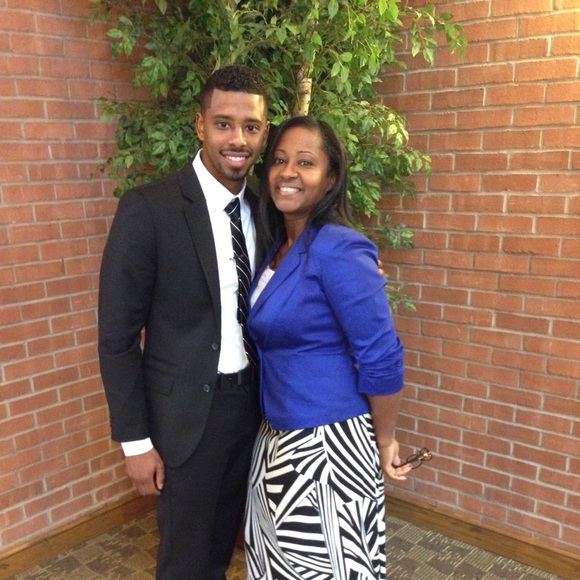 Profile Picture of Ariel Pichardo (@arielp714) on Poshmark