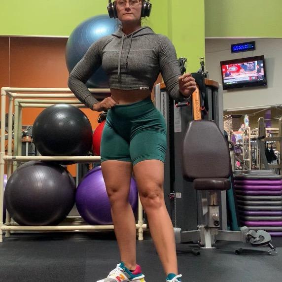 Profile Picture of Carli Rhoades (@@eads5792) on Tiktok