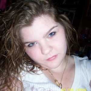 Profile Picture of Cara Calvert (@carac456) on Myspace