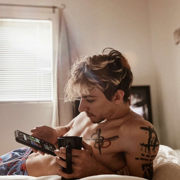 Profile Picture of Christopher Lessard (@oversidesenpai) on Poshmark