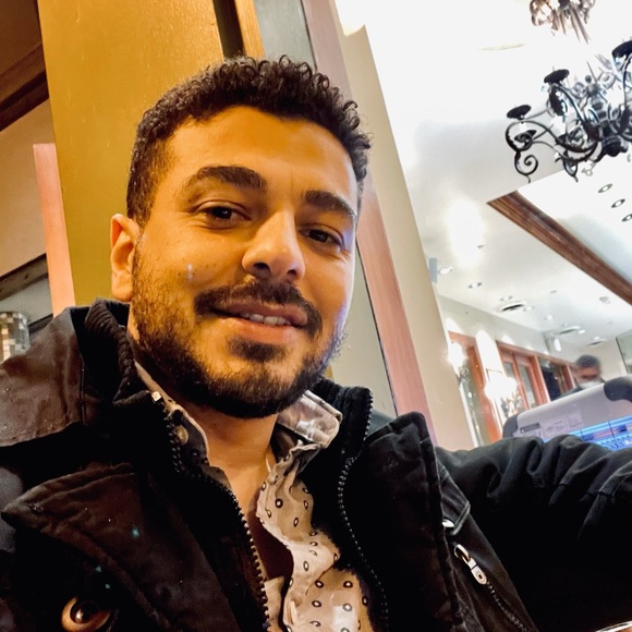 Profile Picture of Mina Mikhail (@mina_mikhail) on Poshmark