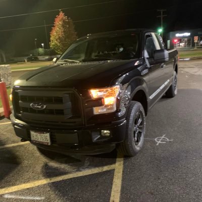 Profile Picture of Hunter Walker (@hwalker340) on Twitter