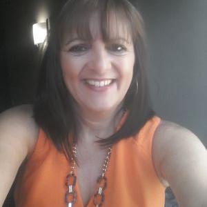 Profile Picture of Ruth Edwards (@RuthEdwards5) on Twitter