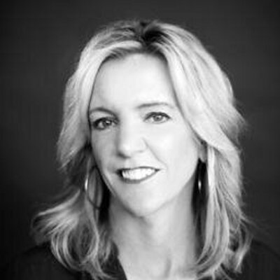 Profile Picture of Lisa Jane Larson (@lisalarson2013) on Twitter