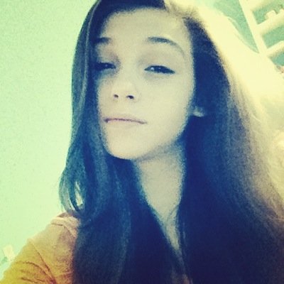 Profile Picture of Lindsey Fogle (@lindseydawn2001) on Twitter