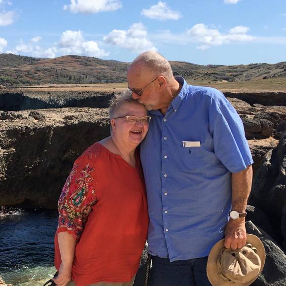 Profile Picture of Joanne Nelson (@joanneen) on Poshmark