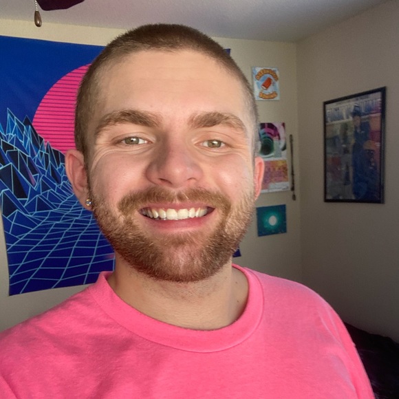 Profile Picture of Adrian Phelps (@kouskous) on Poshmark