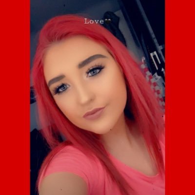 Profile Picture of Suzanne Ramsey (@SuzanneeRamsey) on Twitter