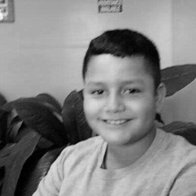 Profile Picture of Carloscardet (@ladygaga2293) on Twitter