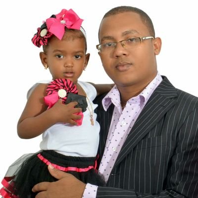Profile Picture of Robert Cuevas (@RobertCuevasD) on Twitter