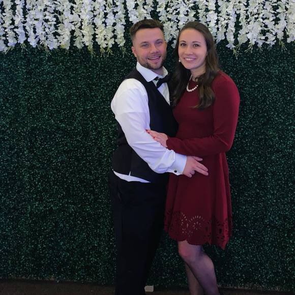 Bri Moskiewski - Poshmark Profile Picture of Bri Moskiewski (@bri0327) on Poshmark