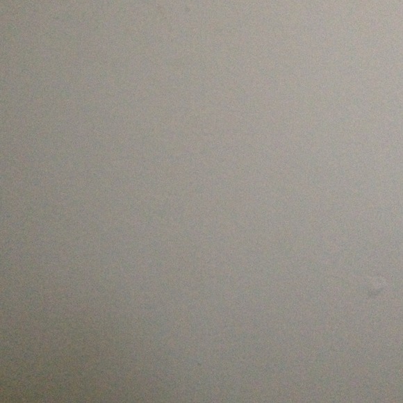 Profile Picture of Adriana Saltos (@adrianaslatos) on Poshmark