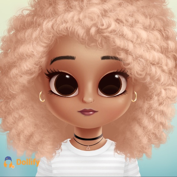 Profile Picture of Zoe Wilkins (@zoe_w123) on Poshmark