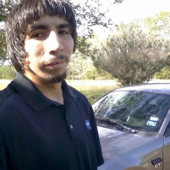 Profile Picture of Nathan Carroll (@carrollnathan50) on Poshmark