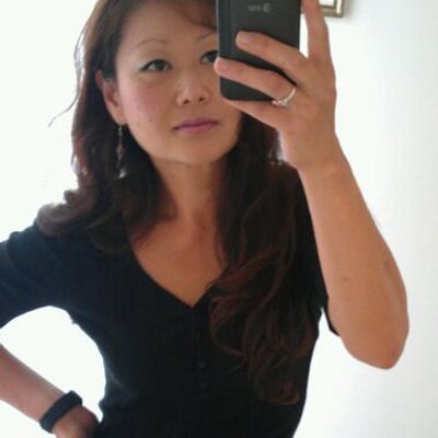 Profile Picture of Laurie Bates (@loreeb7) on Twitter