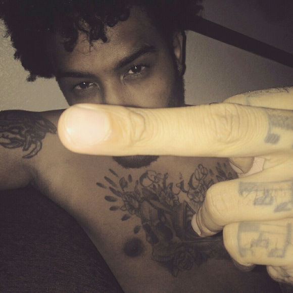 Profile Picture of Rayjon Proctor (@soverray) on Poshmark