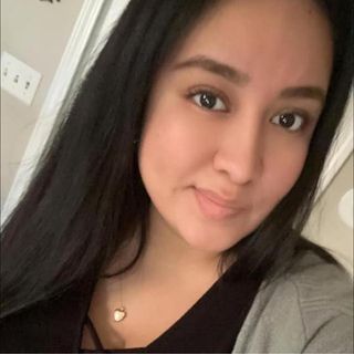 Profile Picture of Yesenia Valladares (@yesenia_v91) on Instagram