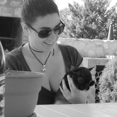 Profile Picture of Lara Noël Capote (@LaraNoelCapote) on Twitter