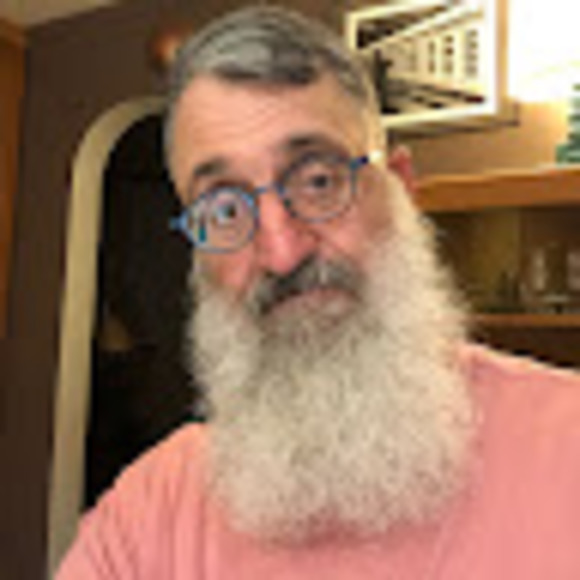 Profile Picture of Larry Rudiger (@rudigervt) on Poshmark