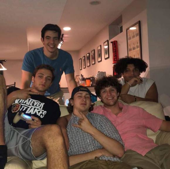 Profile Picture of Chris Jamison (@chrissyj2223) on Poshmark