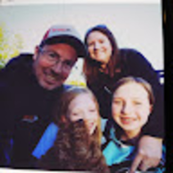 Profile Picture of Paige Pfoltner (@paigepfoltner) on Poshmark