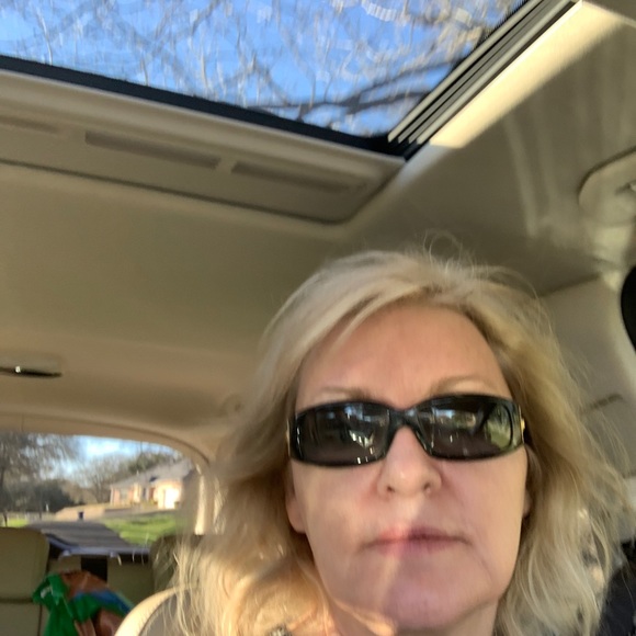Profile Picture of Alice Deapen (@horses52002) on Poshmark