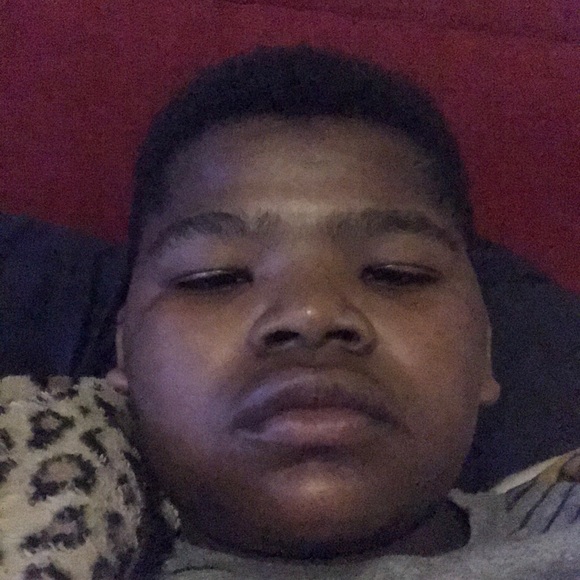 Profile Picture of Ahmad Holmes (@choppaboy495) on Poshmark