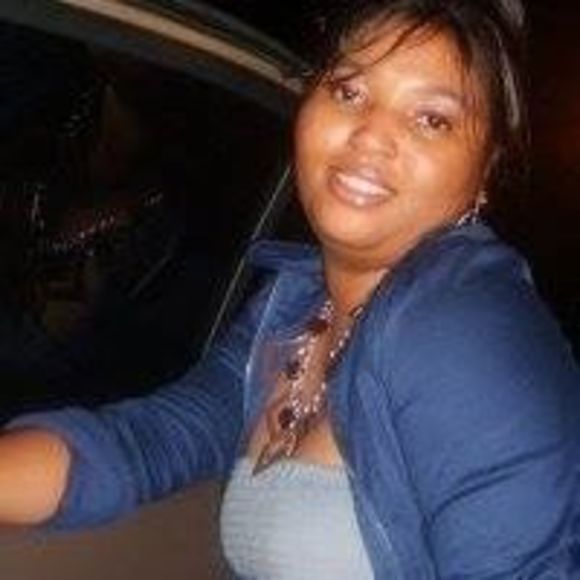 Profile Picture of Crystal Coulter (@crystalc0503) on Poshmark