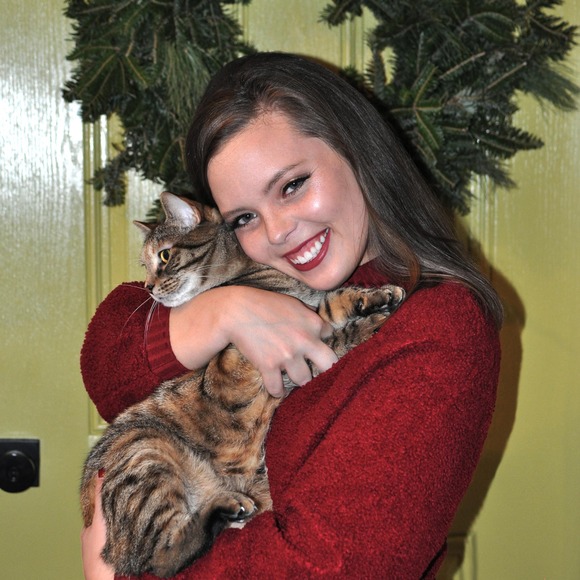 Profile Picture of Taylor catherine Fielding (@taylorcfielding) on Poshmark