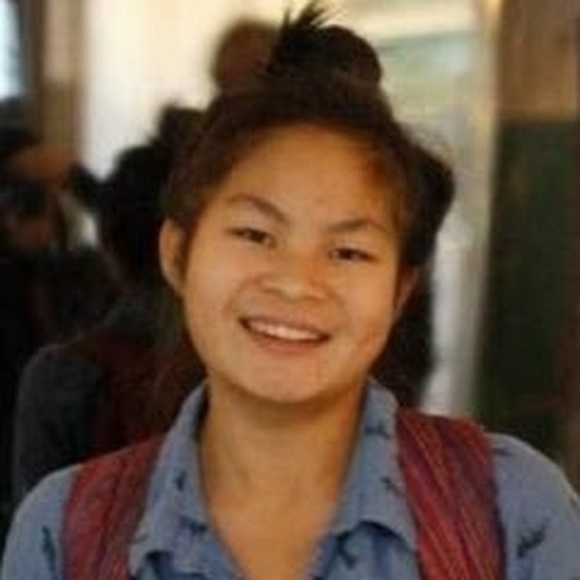 Profile Picture of Olivia Ling (@oliemeimei) on Poshmark