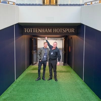 Profile Picture of Ben Charlie Kelman (@ben_kelman) on Twitter