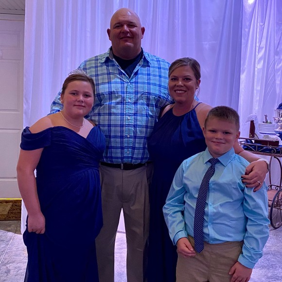 Morgan Hurdle - Poshmark Profile Picture of Morgan Hurdle (@mcobb85) on Poshmark