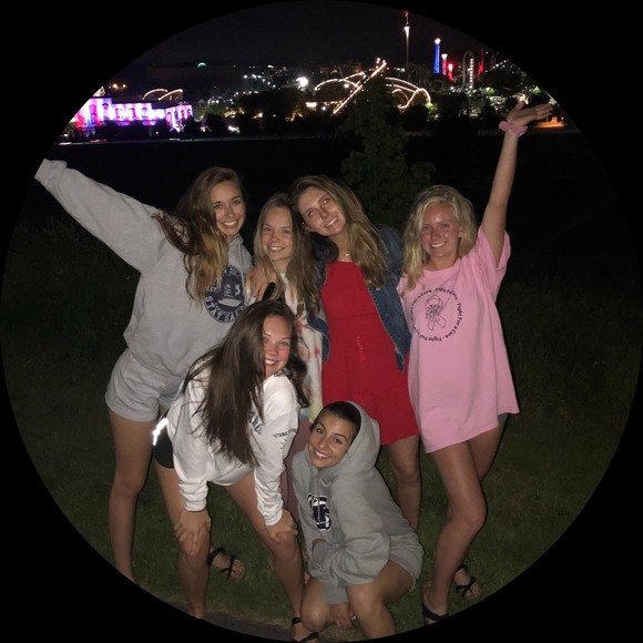 Profile Picture of Leah Koppenhaver (@lkoppenhaved) on Poshmark