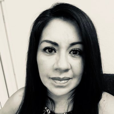 Profile Picture of Nancy Silva (@nancysilva1975) on Twitter