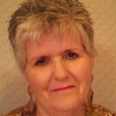 Profile Picture of Rhonda Moore (@RhondaMoore19) on Twitter