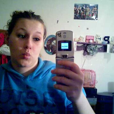 Profile Picture of Danielle Shay (@Danibaby08) on Twitter