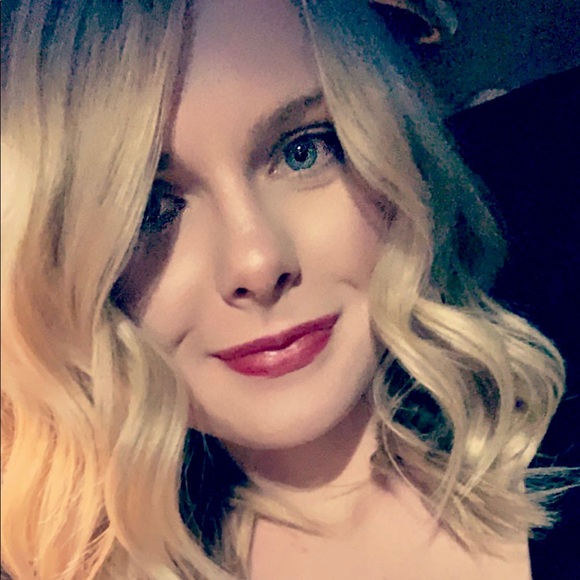 Profile Picture of Hailey Pritchett (@h_pritchett) on Poshmark
