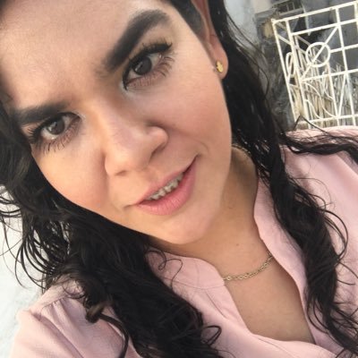Profile Picture of Sandy Armenta (@laflordlotus) on Twitter