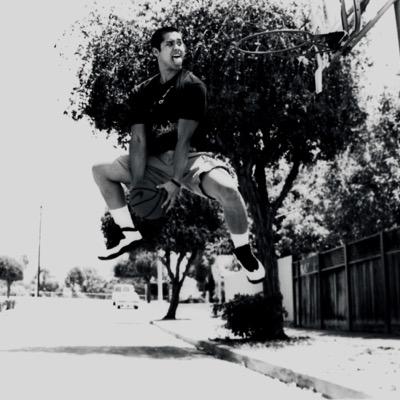 Profile Picture of Jonathan Beeson (@JonnyTheBeest) on Twitter