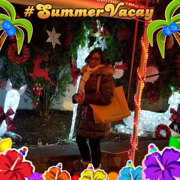 Profile Picture of Nidia Montanez (@nidia766) on Poshmark