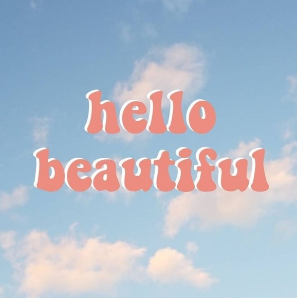 Profile Picture of Nadaleigh Thoenen (@nthoenen1212) on Poshmark