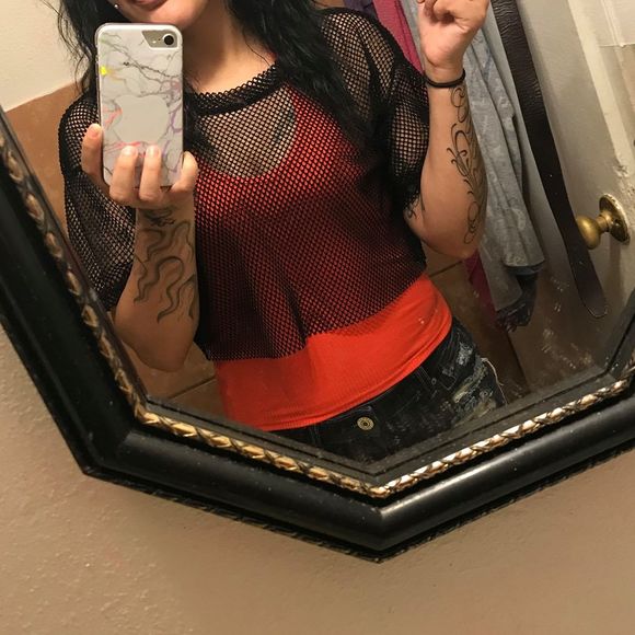 Profile Picture of Michie Cabella (@michie_cabella) on Poshmark