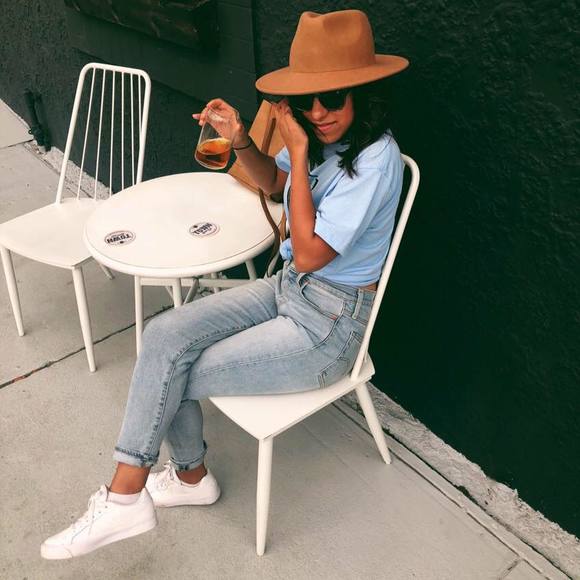 Profile Picture of Bianca Velez (@bmvele01) on Poshmark