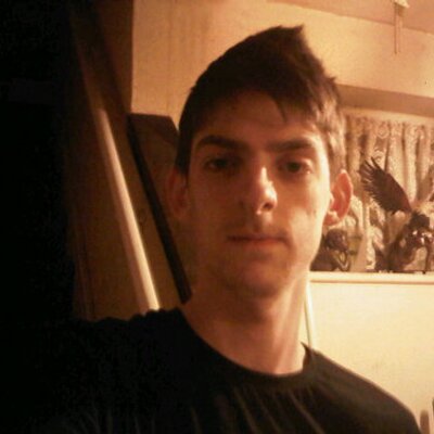 Profile Picture of Sean Whitaker (@whitty1990) on Twitter