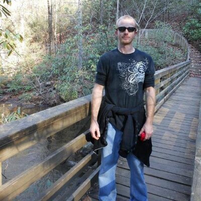 Profile Picture of Robert E Shadowens (@rshadowens3) on Twitter