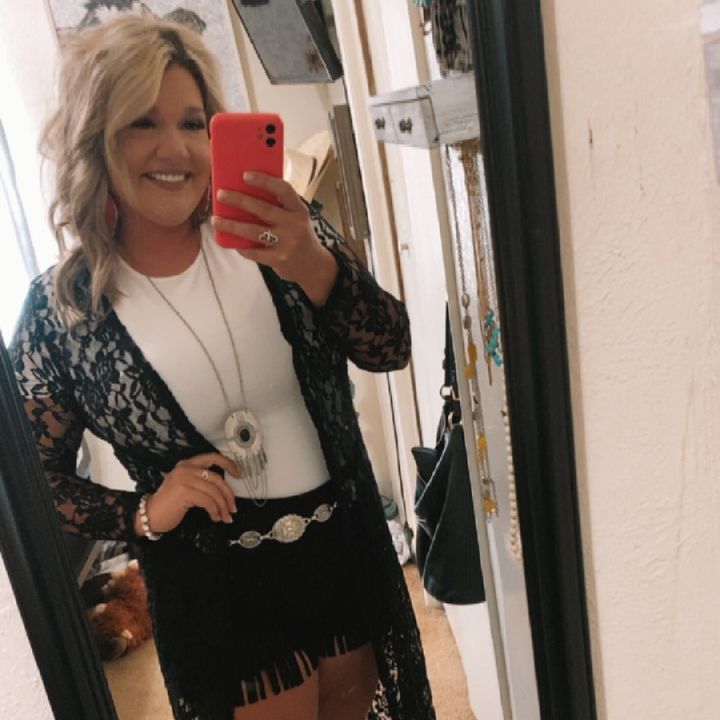 Profile Picture of Brittanie Gore (@brittaniegore) on Tiktok
