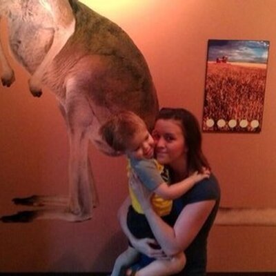 Profile Picture of Eileen Benson (@WwwGirlygi) on Twitter